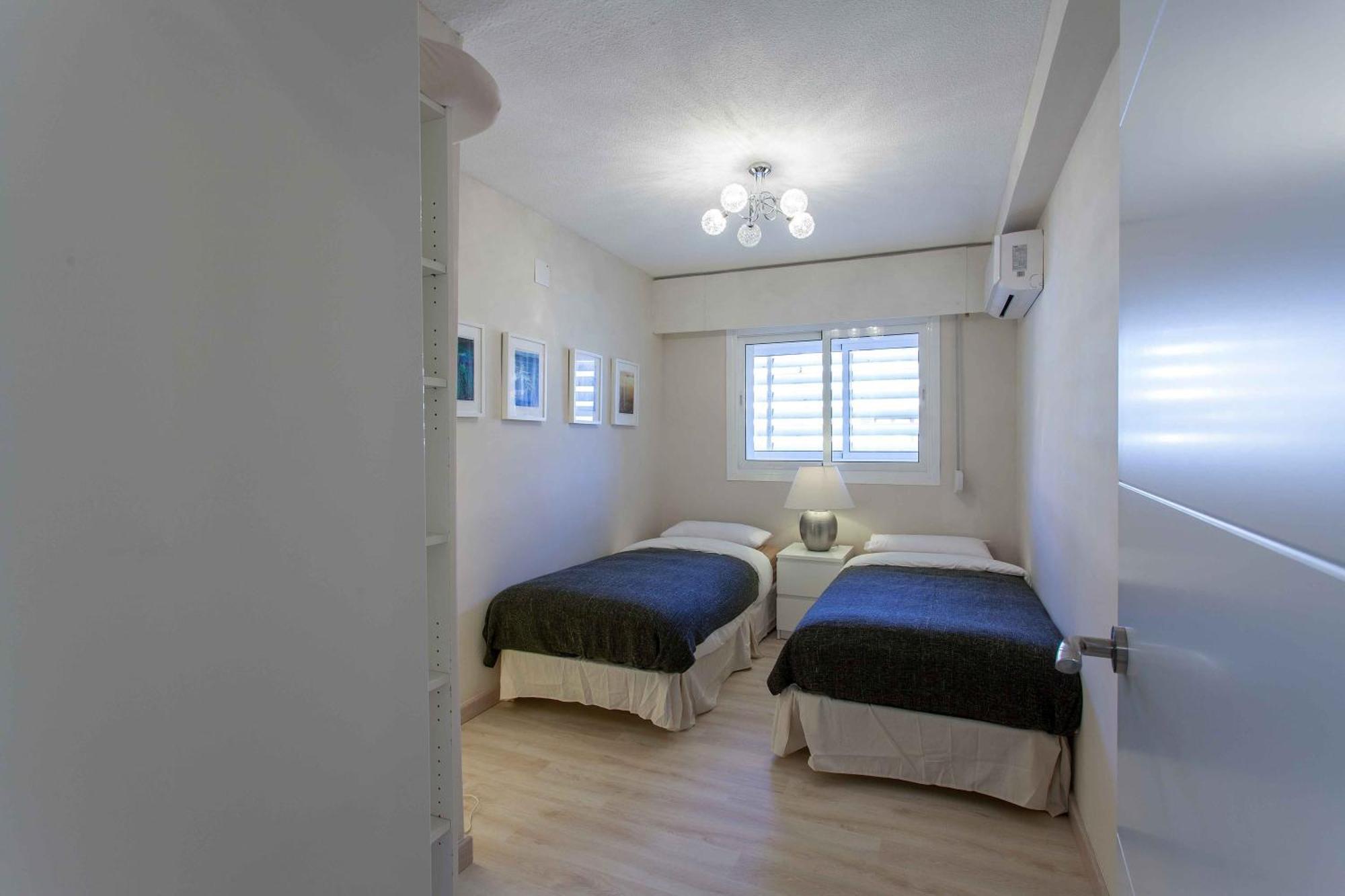 Apartment Malvarrosa Beach Cavite Valencia Exteriör bild