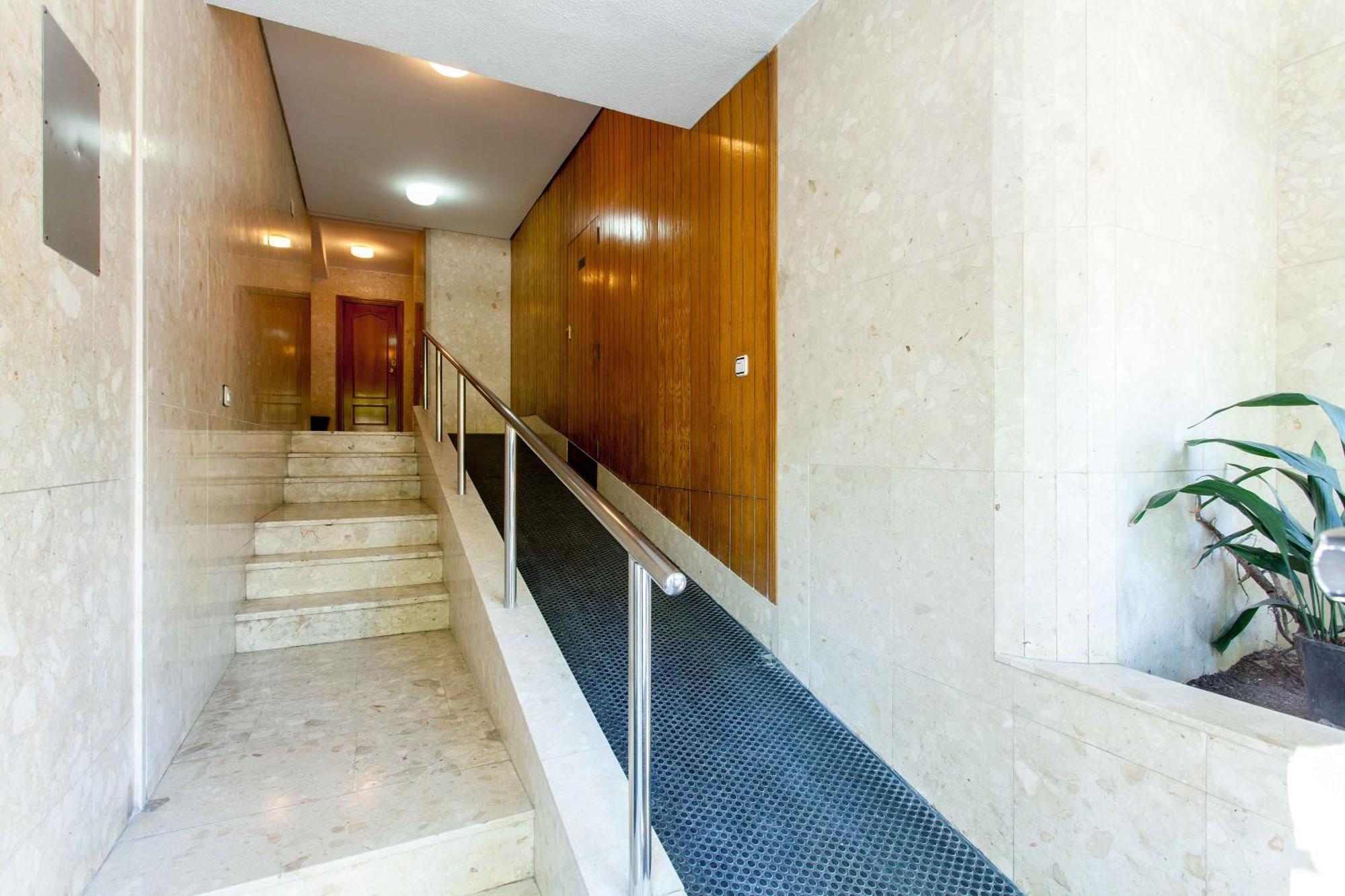 Apartment Malvarrosa Beach Cavite Valencia Exteriör bild